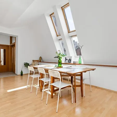 Main Square Views & In The Heart Of Old Town Appartement *