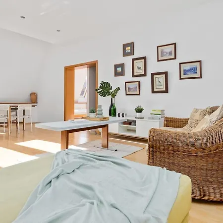 Main Square Views & In The Heart Of Old Town Pressburg