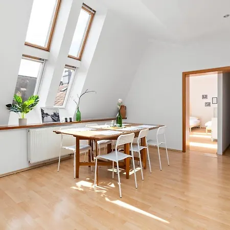 Main Square Views & In The Heart Of Old Town Appartement *