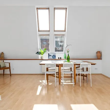 Appartement Main Square Views & In The Heart Of Old Town